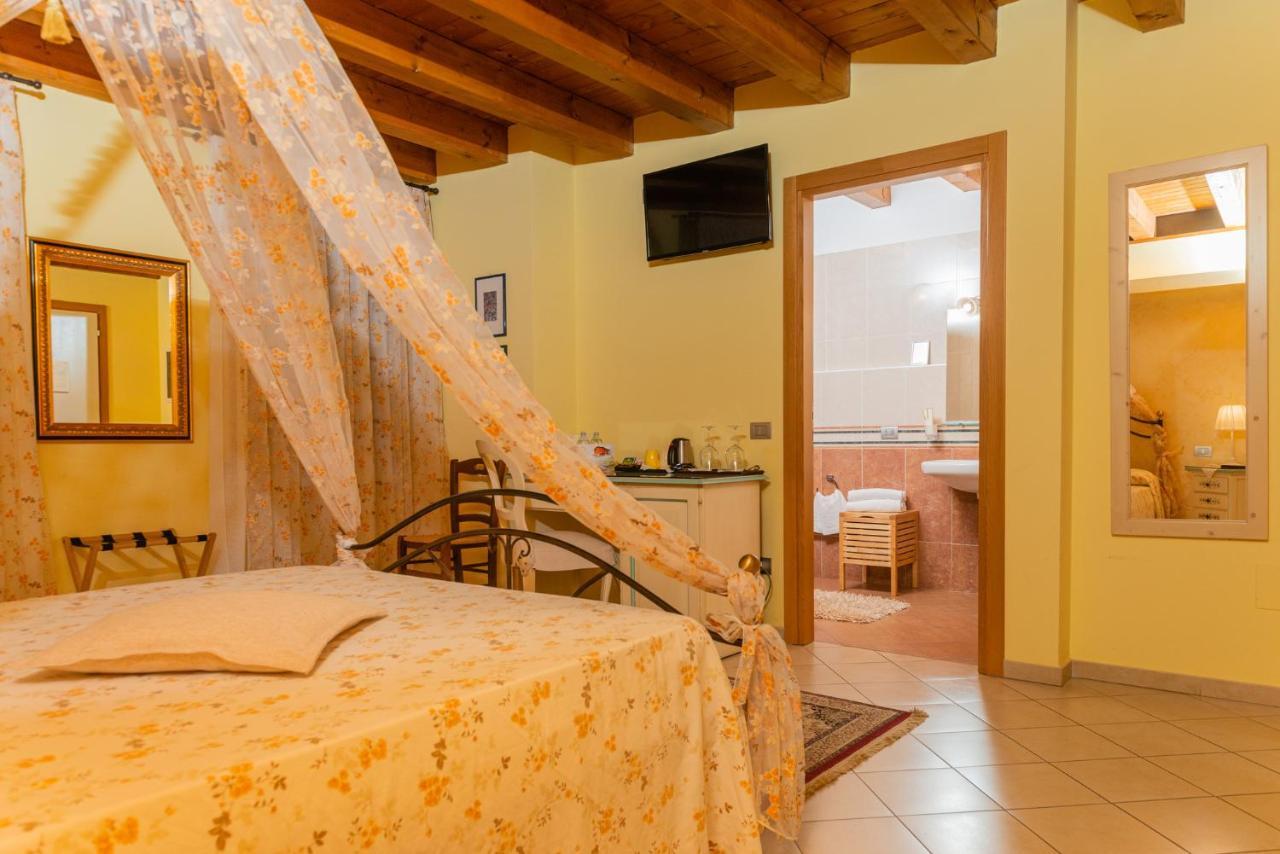 Agriturismo Dei Grippi Sona Exterior photo